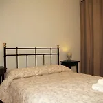 Bed and Breakfast Donnalaura 3*