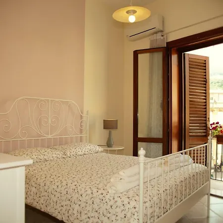 Bed & Breakfast Donnalaura 3*